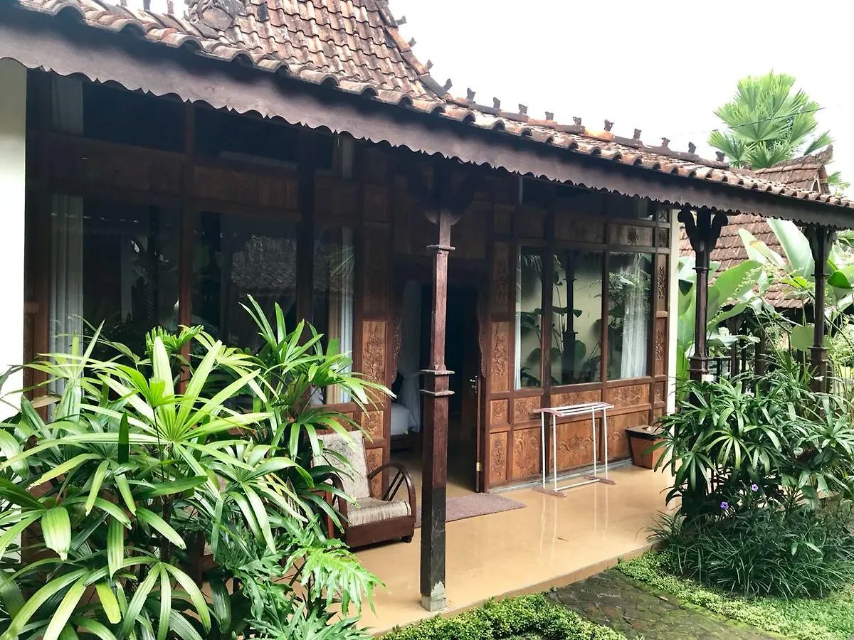 *** Fogadó Kampoeng Joglo Abangan Ubud Indonézia